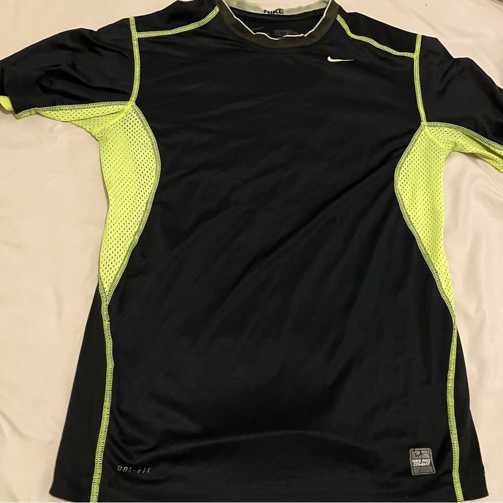 Nike Men's Top !Accepting Offers! Bundle Deals Available